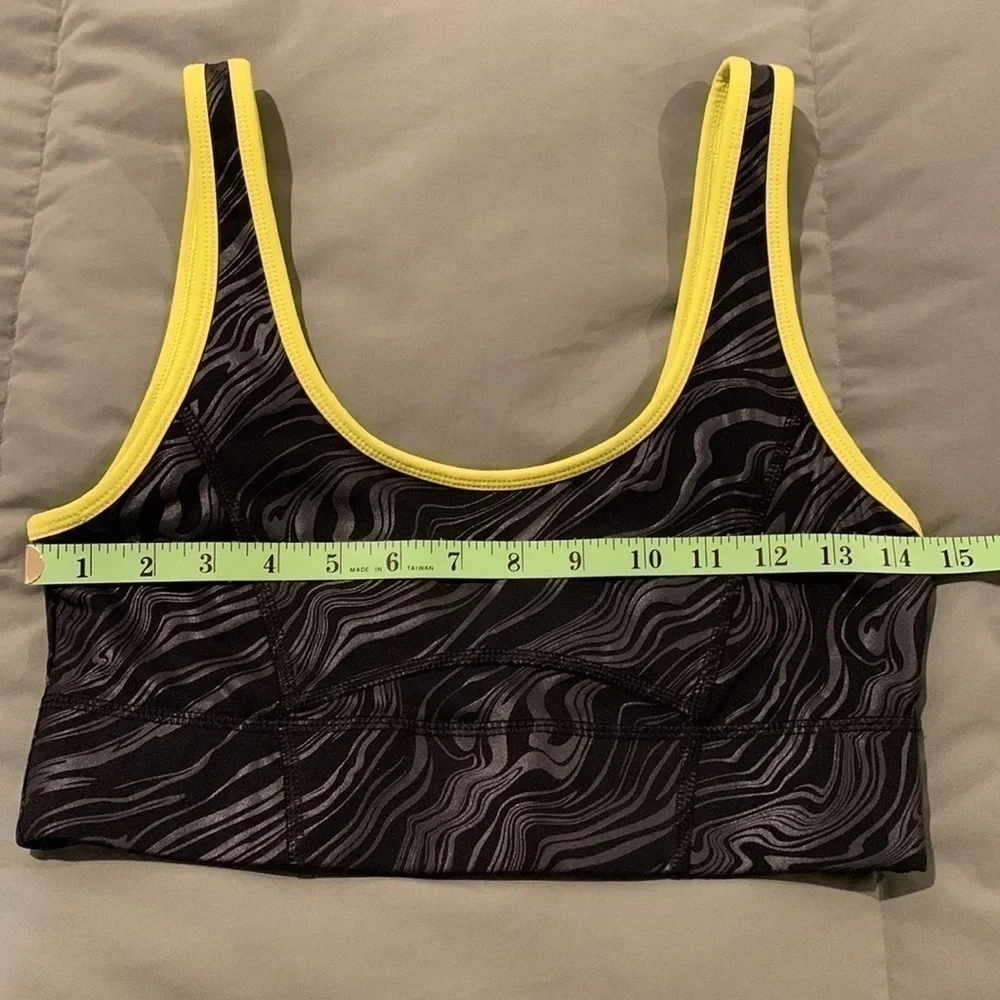 Fabletics Womens Sports Bra. Gray&Black with Bright Yellow Trim/Reverse Black.
